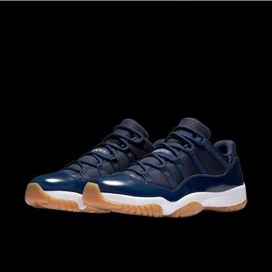jordan 11 retro low navy gum